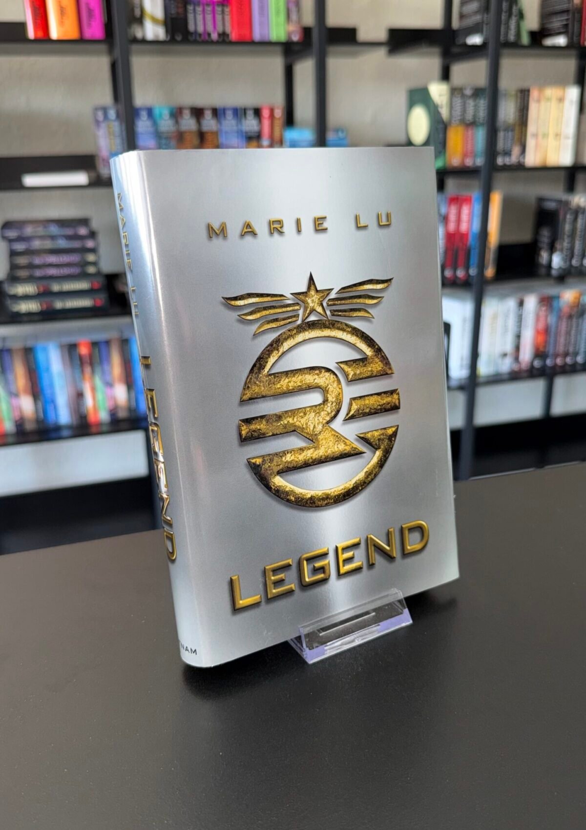 Legend (Legend #1)