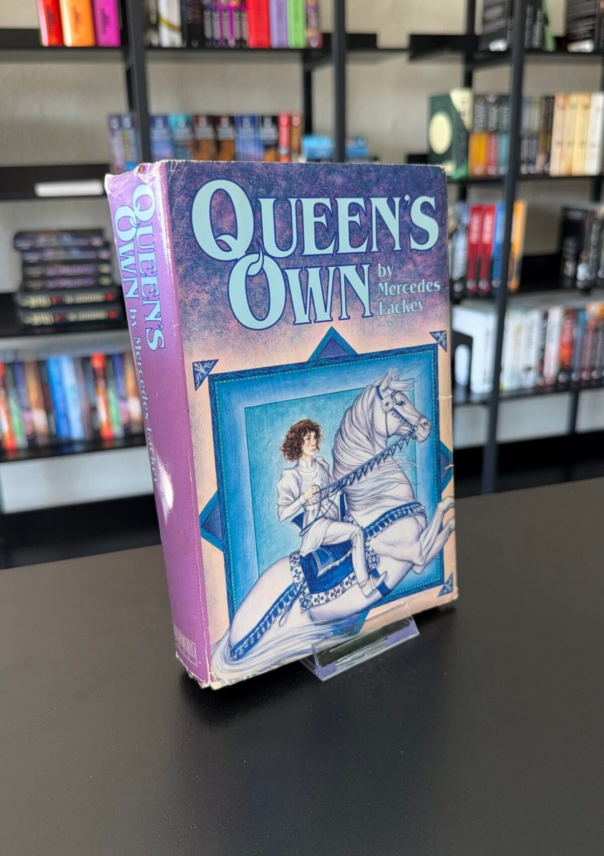 Queen's Own (Valdemar: Heralds of Valdemar #1 - #3)