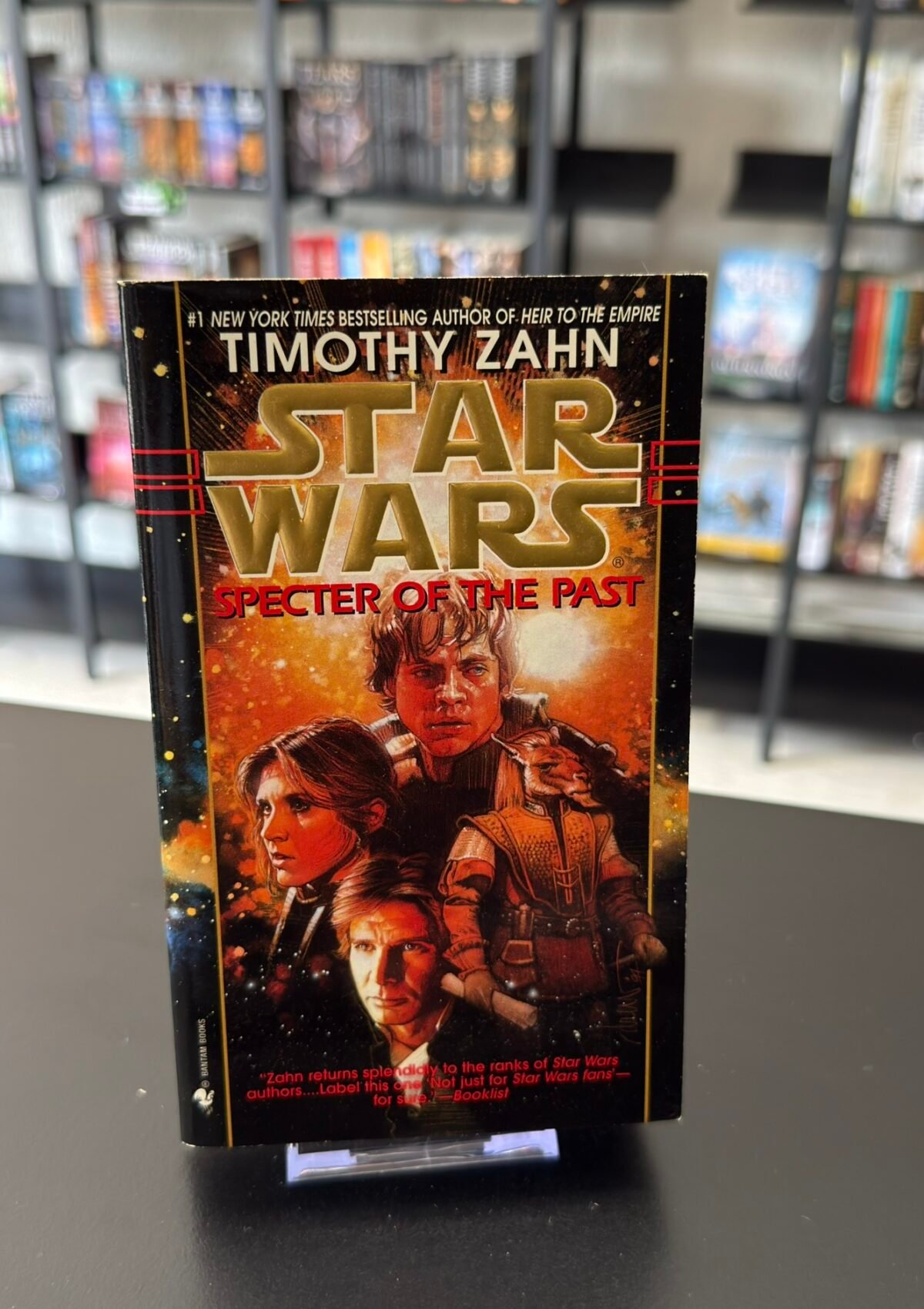 Specter of the Past: Star Wars Legends (The Hand of Thrawn #1)
