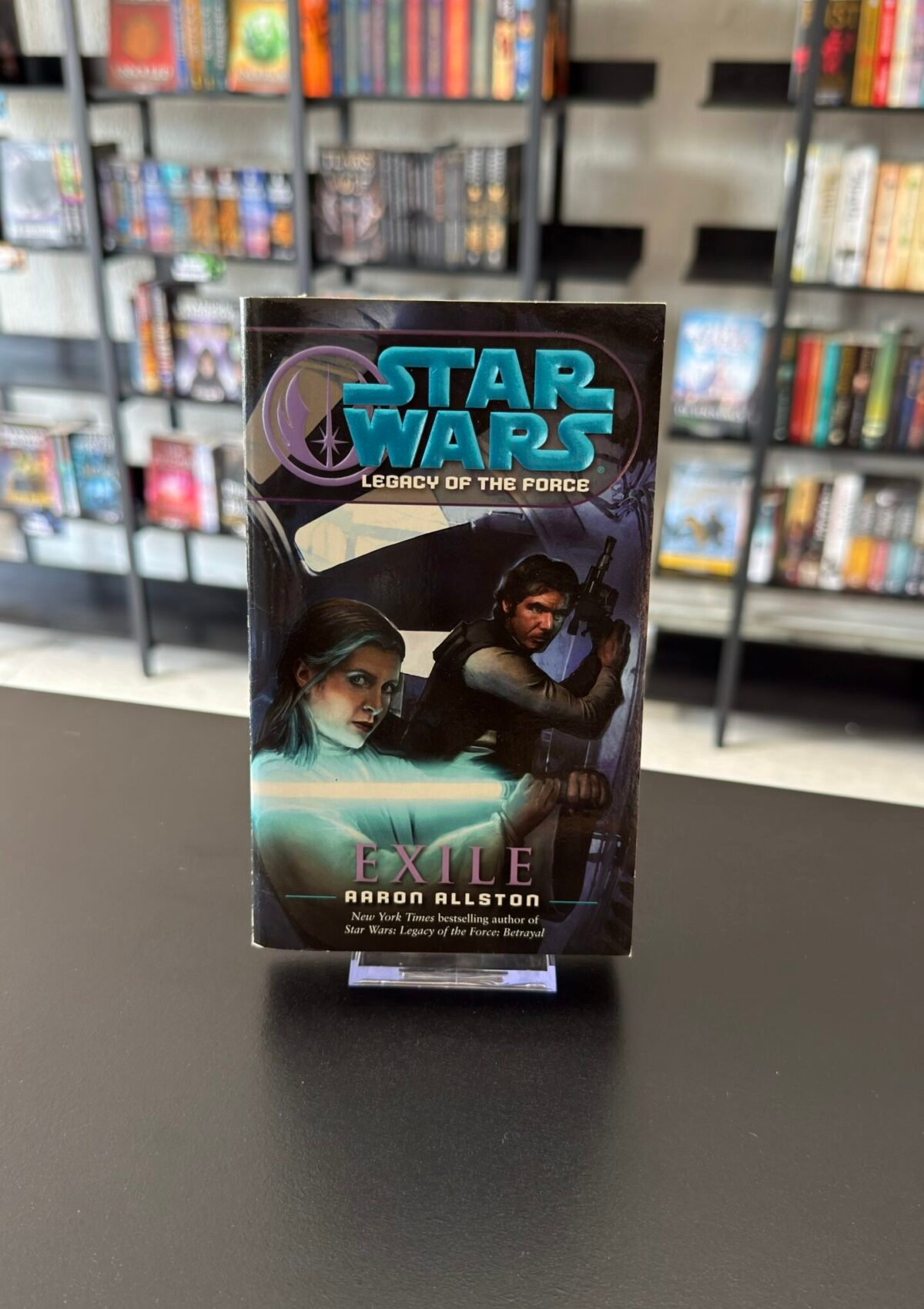 Exile: Star Wars Legends (Star Wars: Legacy of the Force - Legends #4)