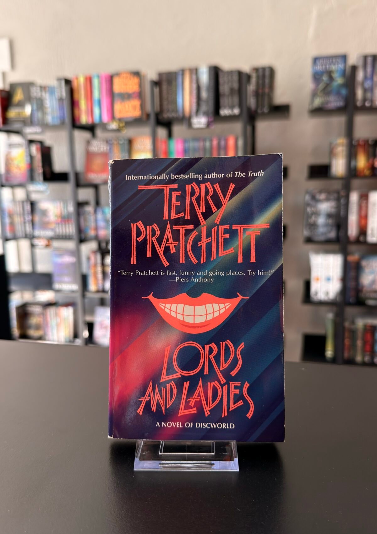 Lords and Ladies (Discworld #14)