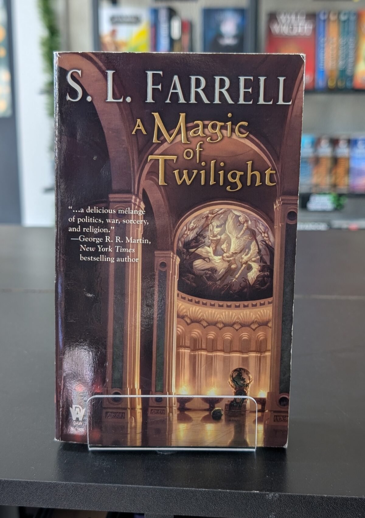 A Magic of Twilight (Nessantico Cycle #1)