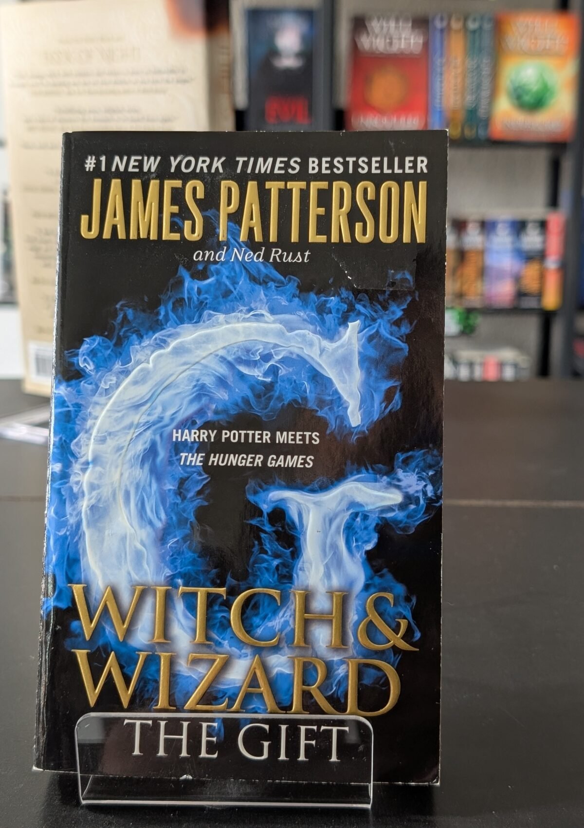 The Gift (Witch & Wizard #2)