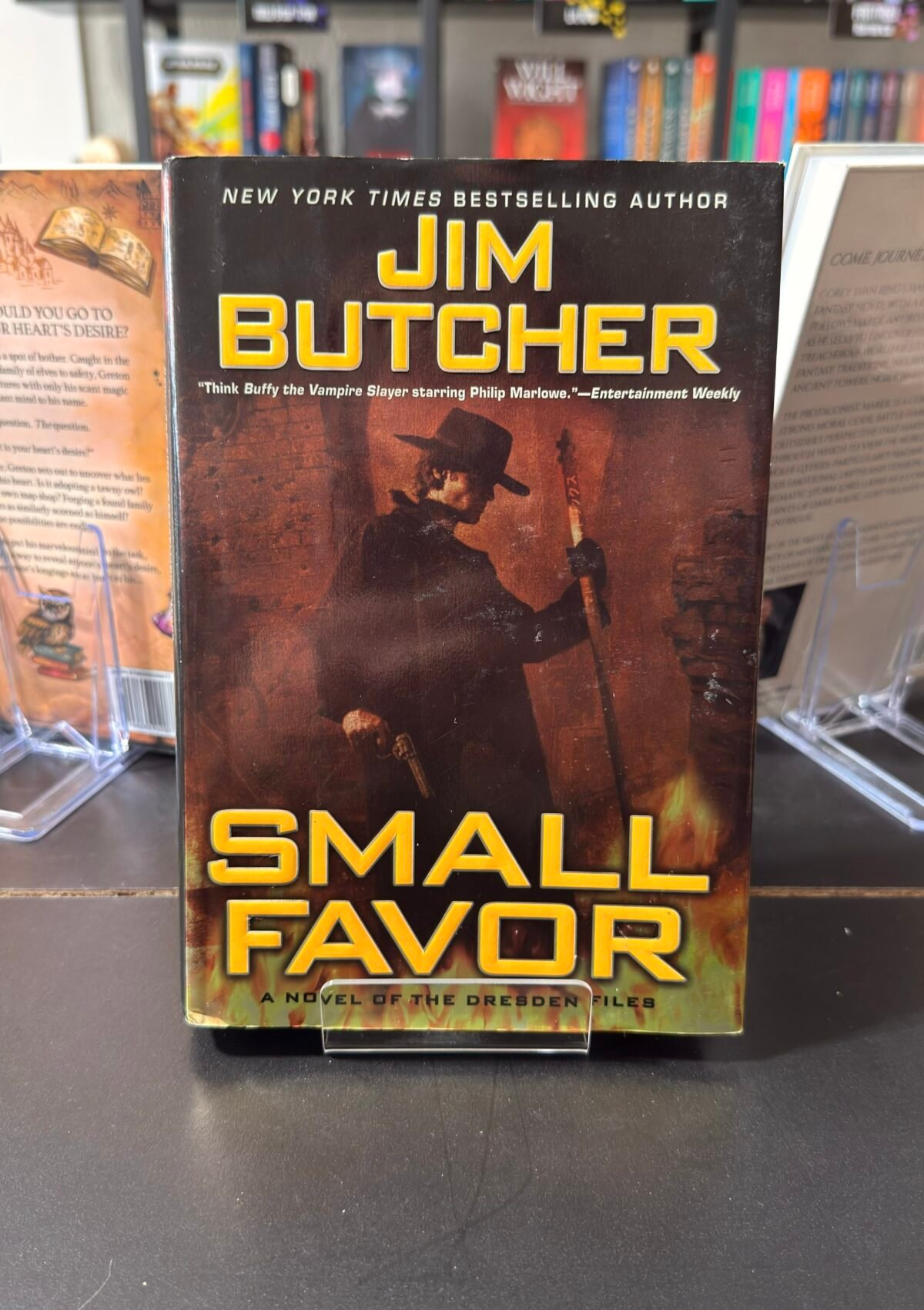 Small Favor (The Dresden Files Book #10)