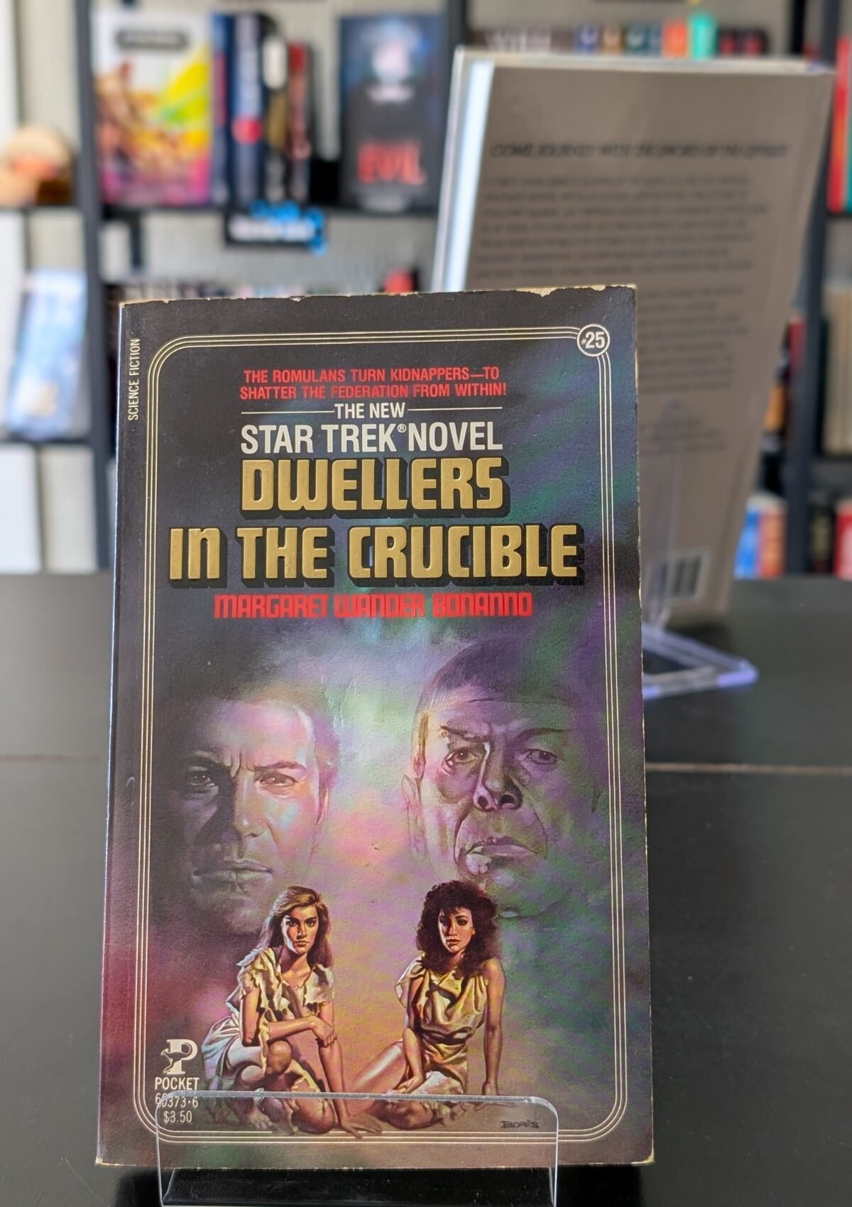 Dwellers in the Crucible (Star Trek #25)