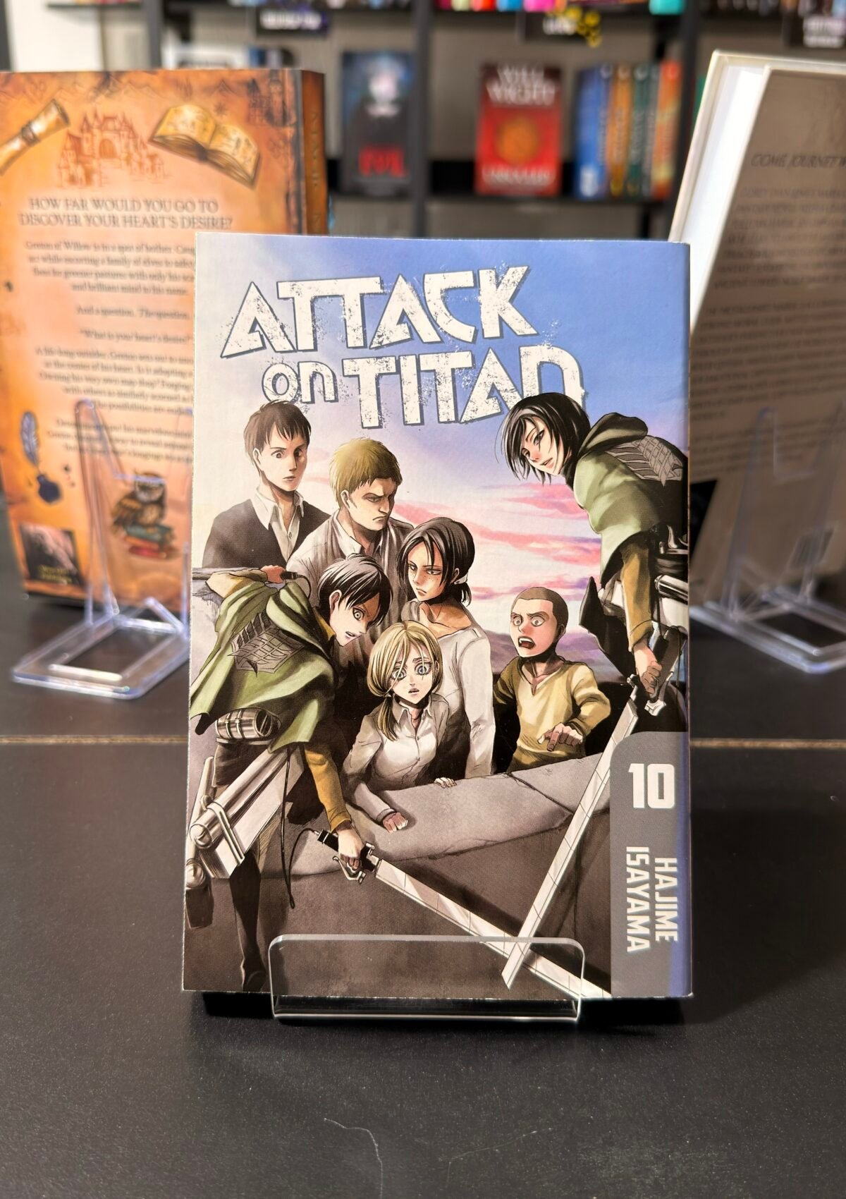 Attack on Titan 10