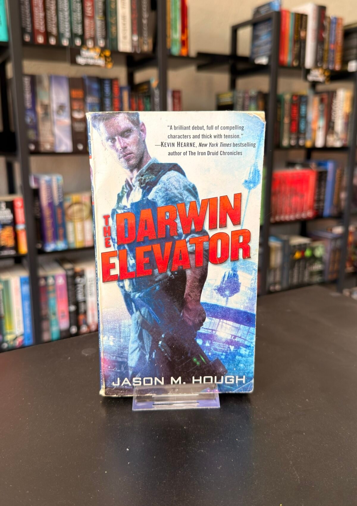 The Darwin Elevator (Book #1 Dire Earth Cycle Series)