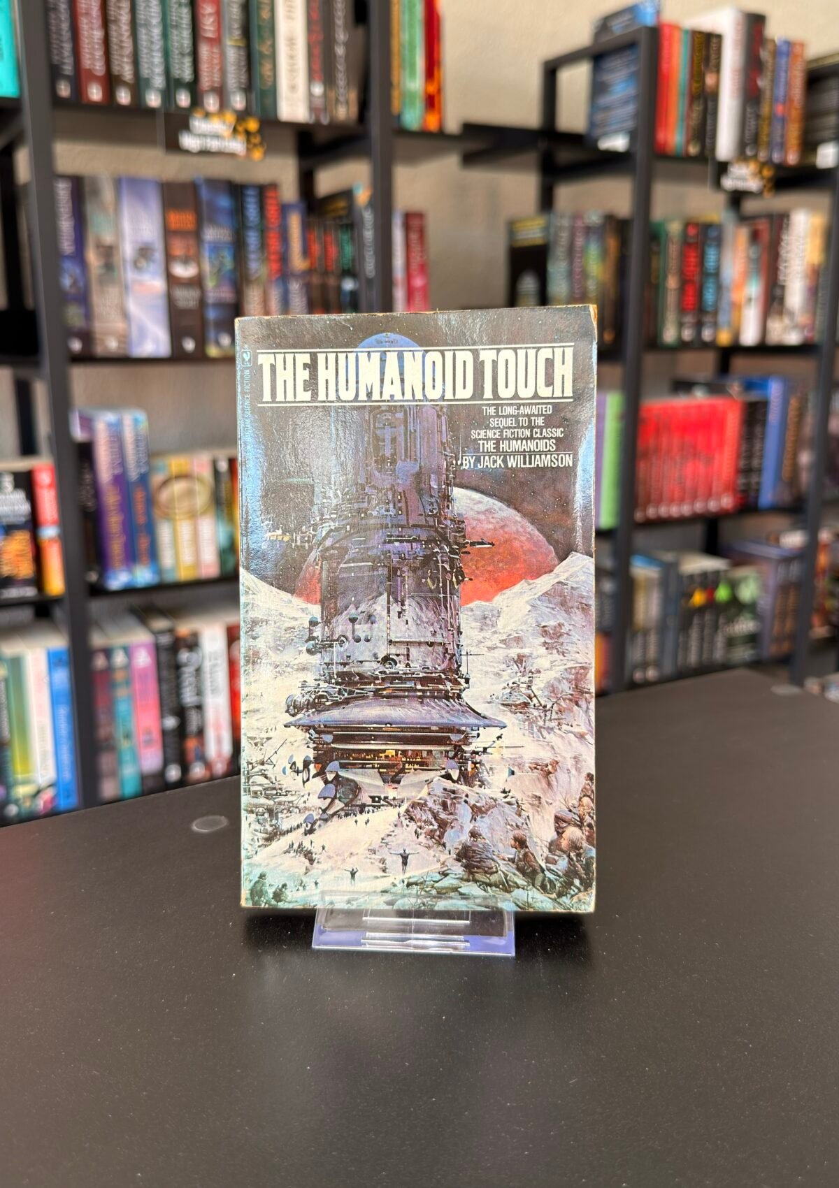 The Humanoid Touch (Book #2 The Humanoids Series)