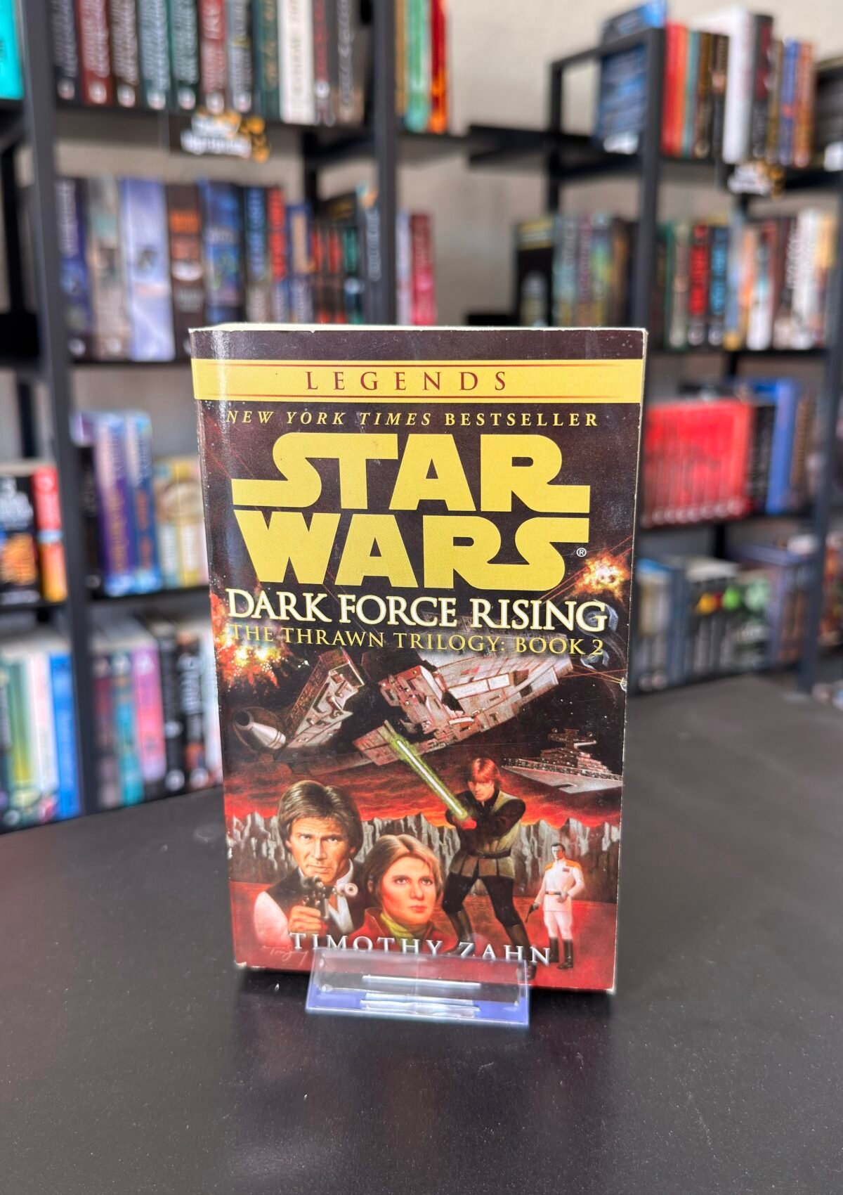 Dark Force Rising: Star Wars Legends (The Thrawn Trilogy #2) USED 4