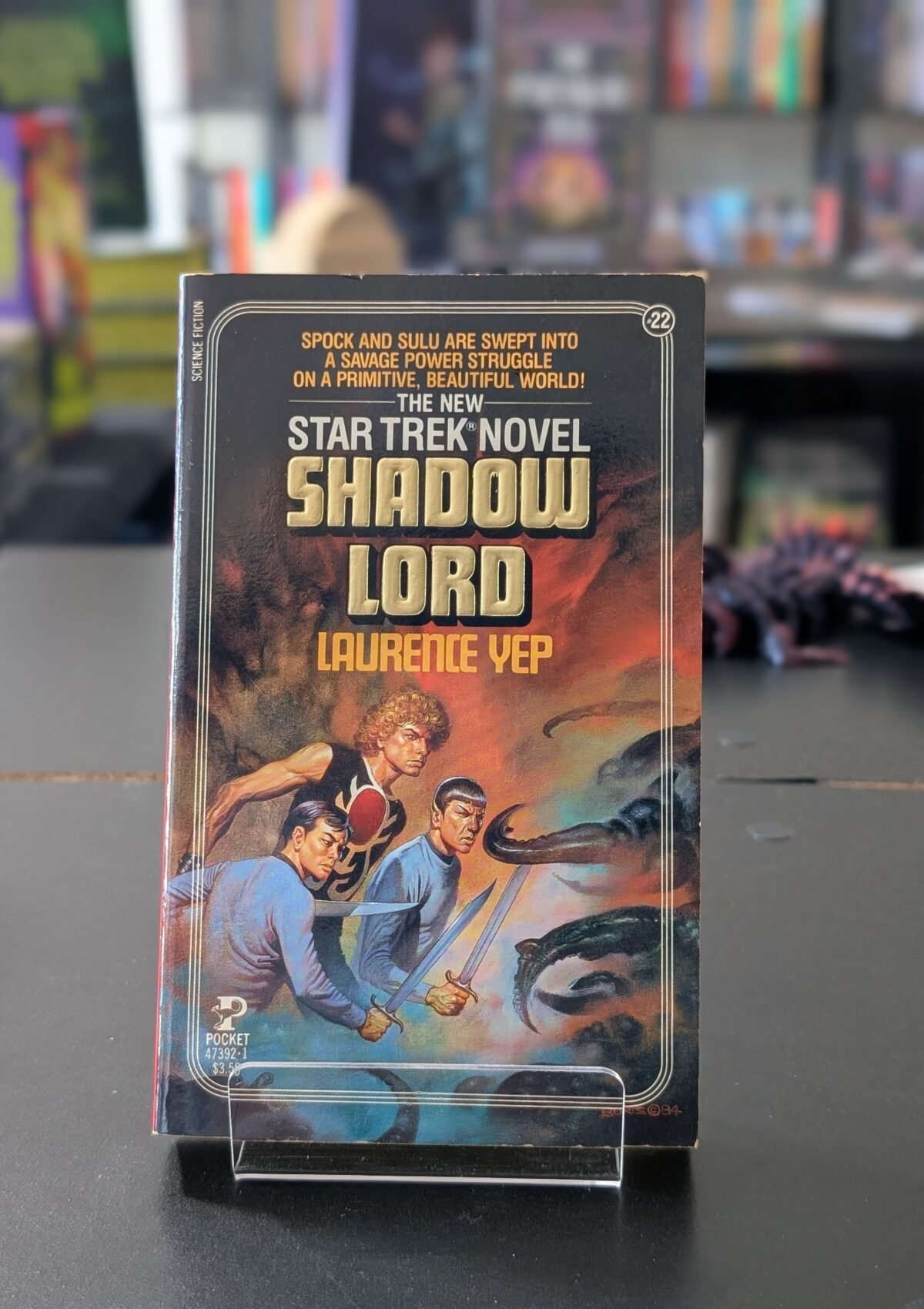 Shadow Lord (Star Trek #22)