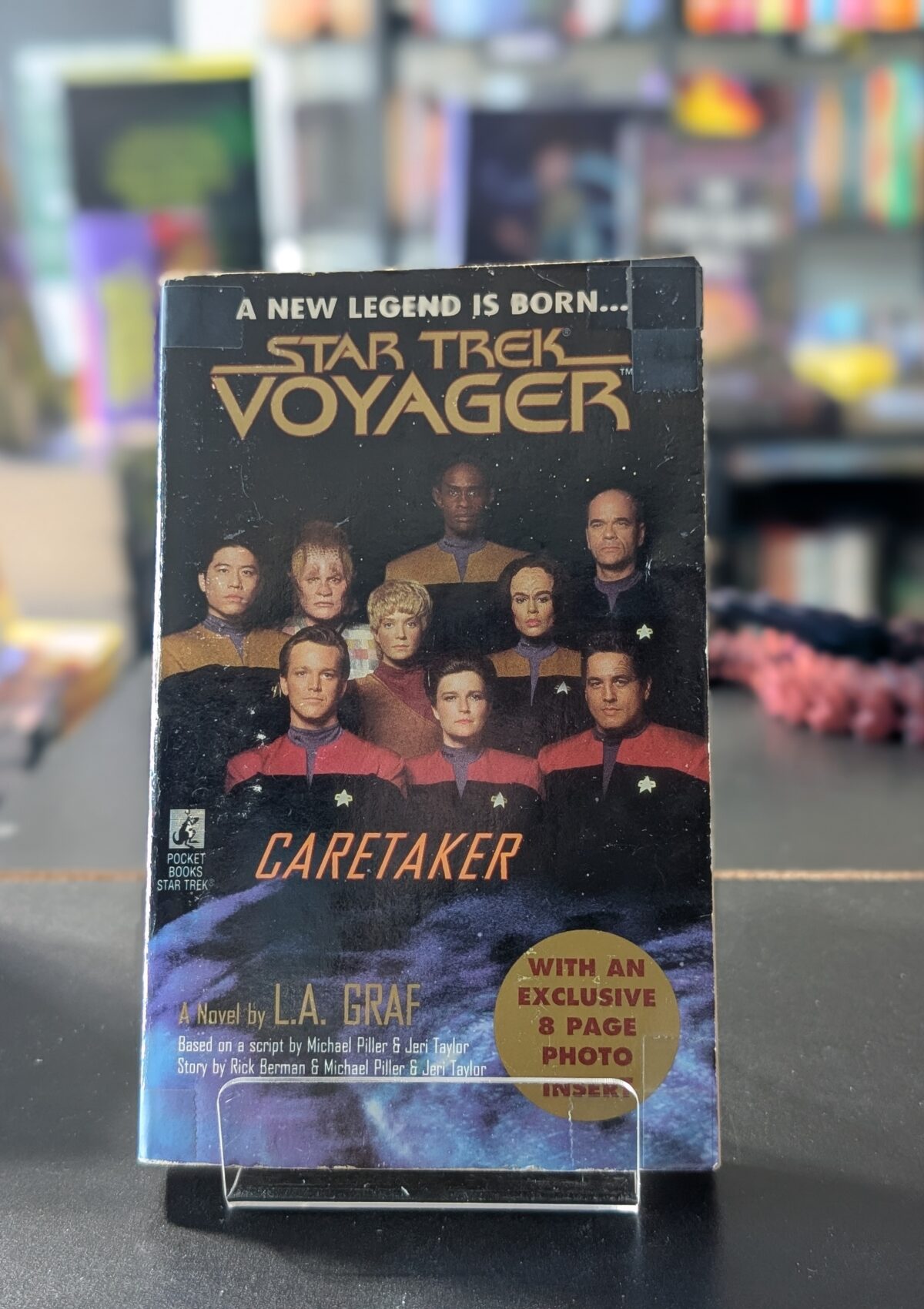 Caretaker (Star Trek Voyager #1)