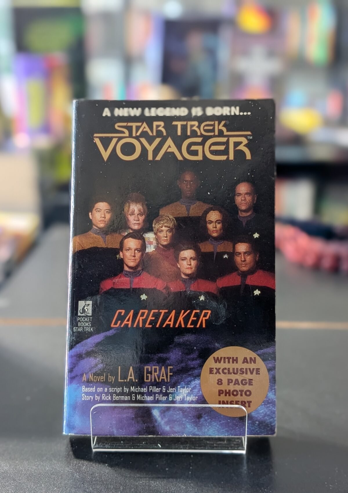 Caretaker (Star Trek Voyager #1)