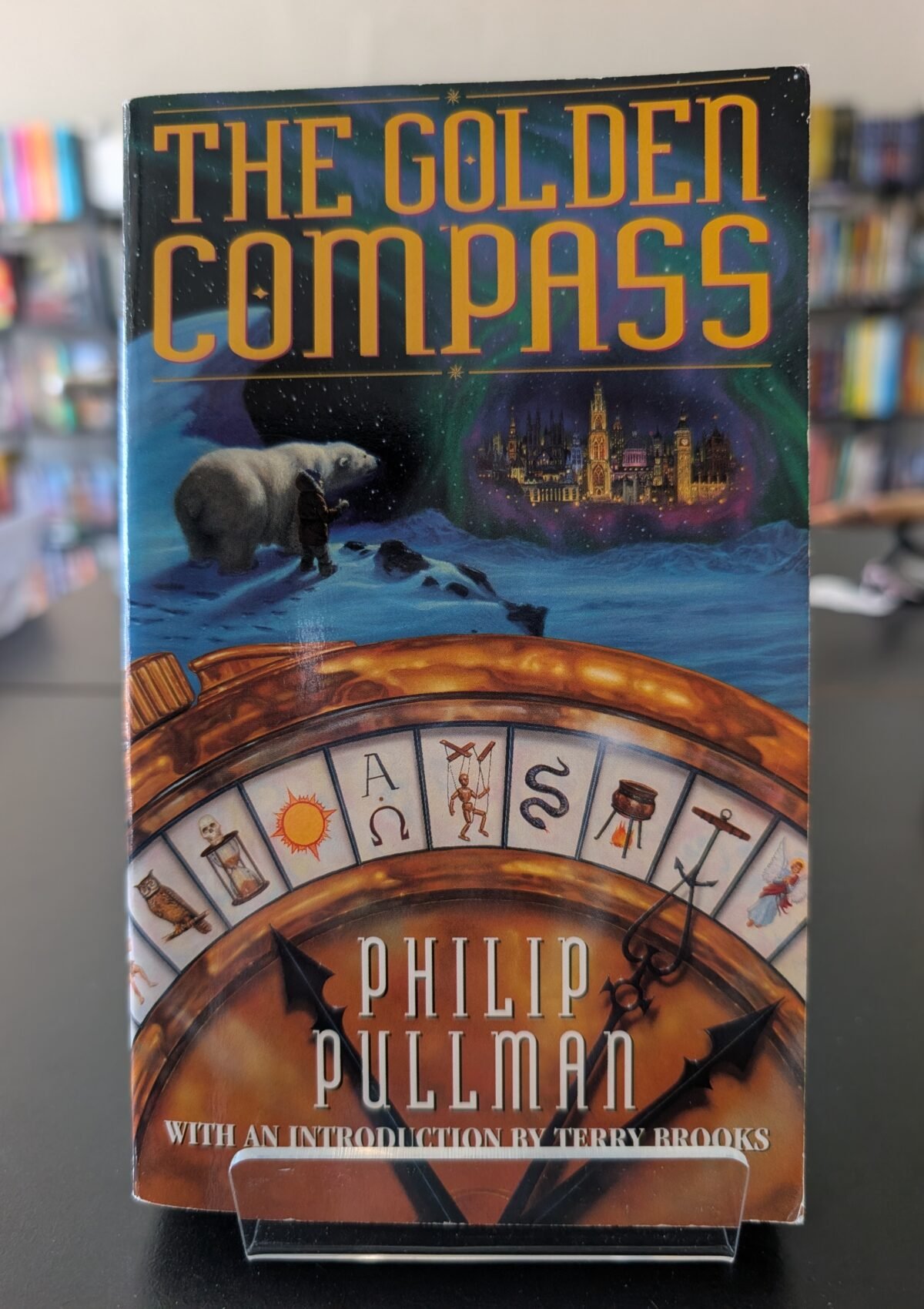The Golden Compass (His Dark Materials Book #1)