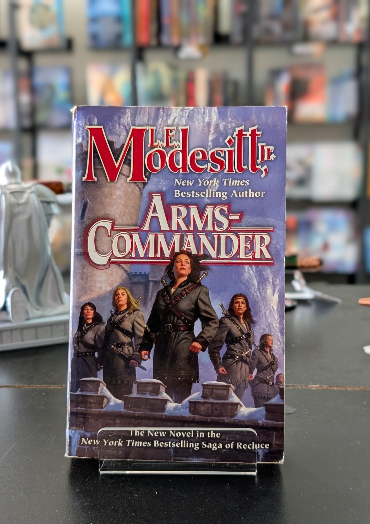 Arms-Commander (Saga of Recluce #16)