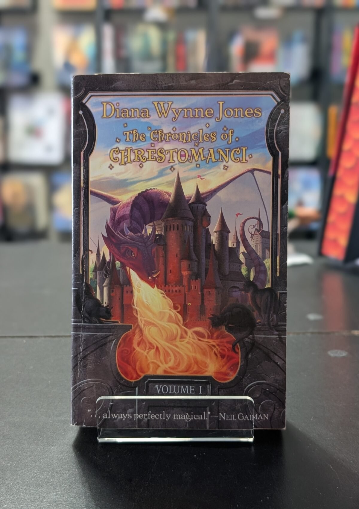 The Chronicles of Chrestomanci, Volume 1: Charmed Life/The Lives of Christopher Chant (Chronicles of Chrestomanci #1)